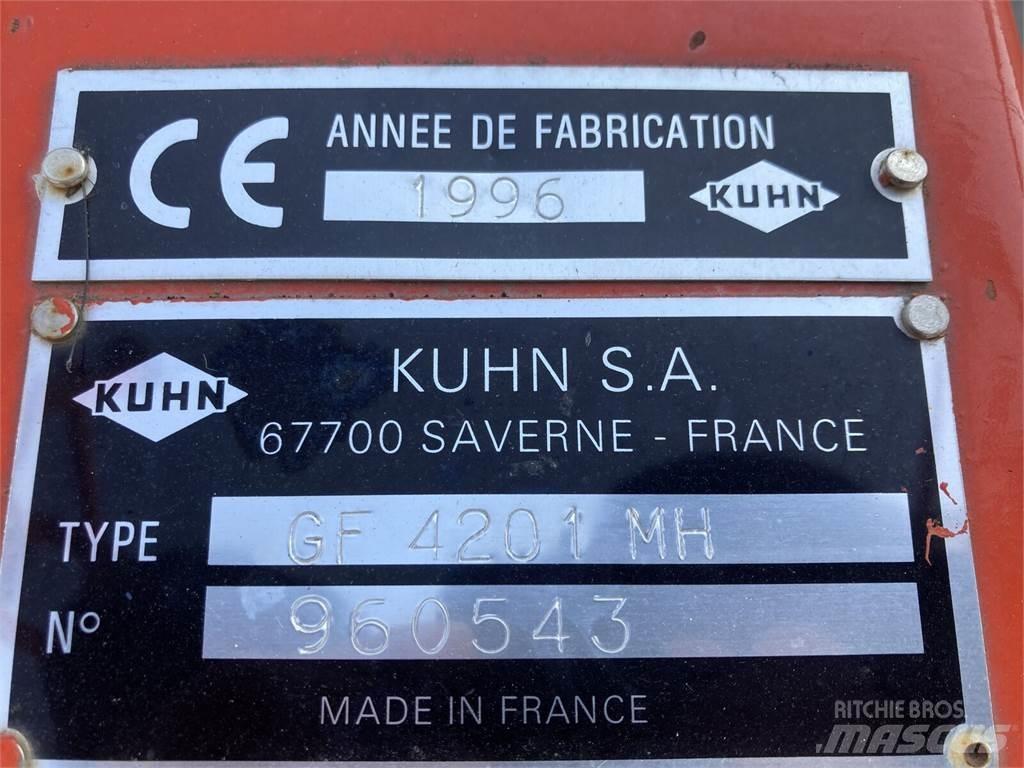 Kuhn GF 4201 HM Rateau faneur