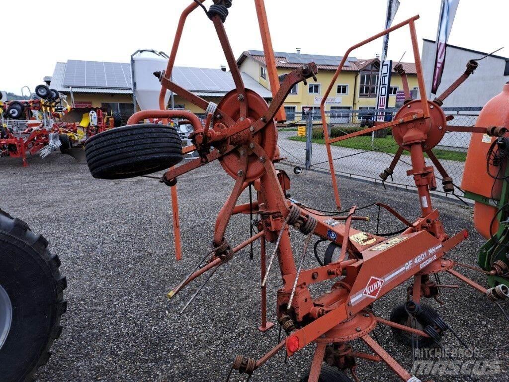 Kuhn GF 4201 MH Rateau faneur