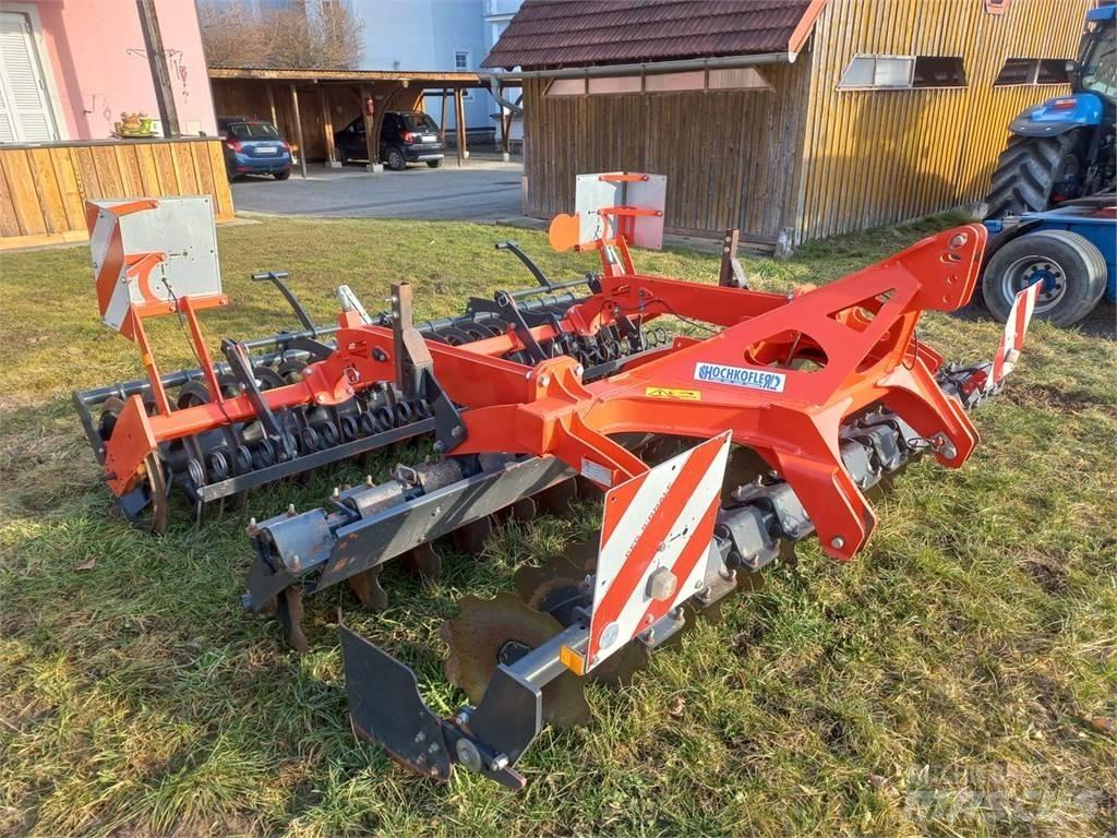 Kuhn Optimer 303 Crover crop