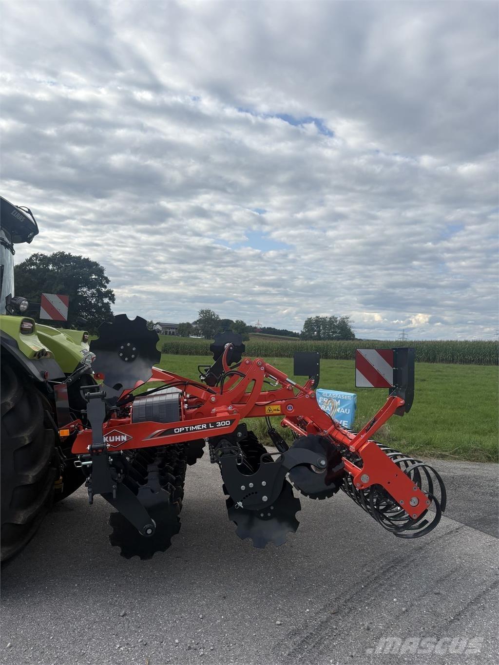 Kuhn Optimer L 300 Crover crop