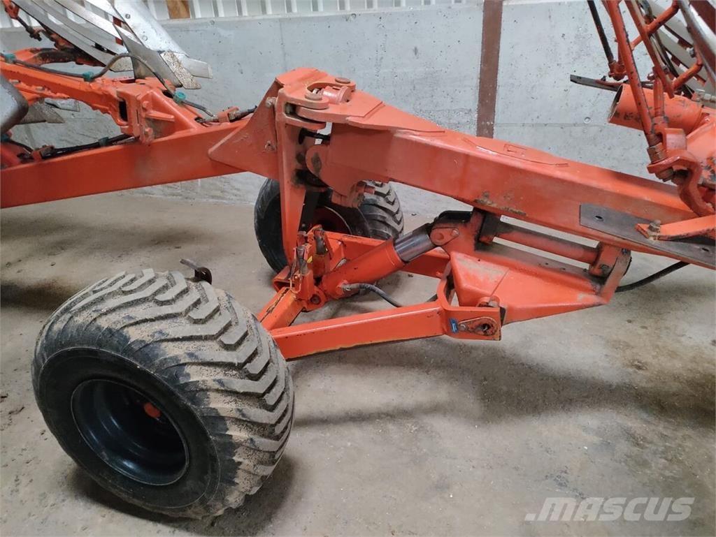 Kühne Manager 8 NSH Charrue non réversible