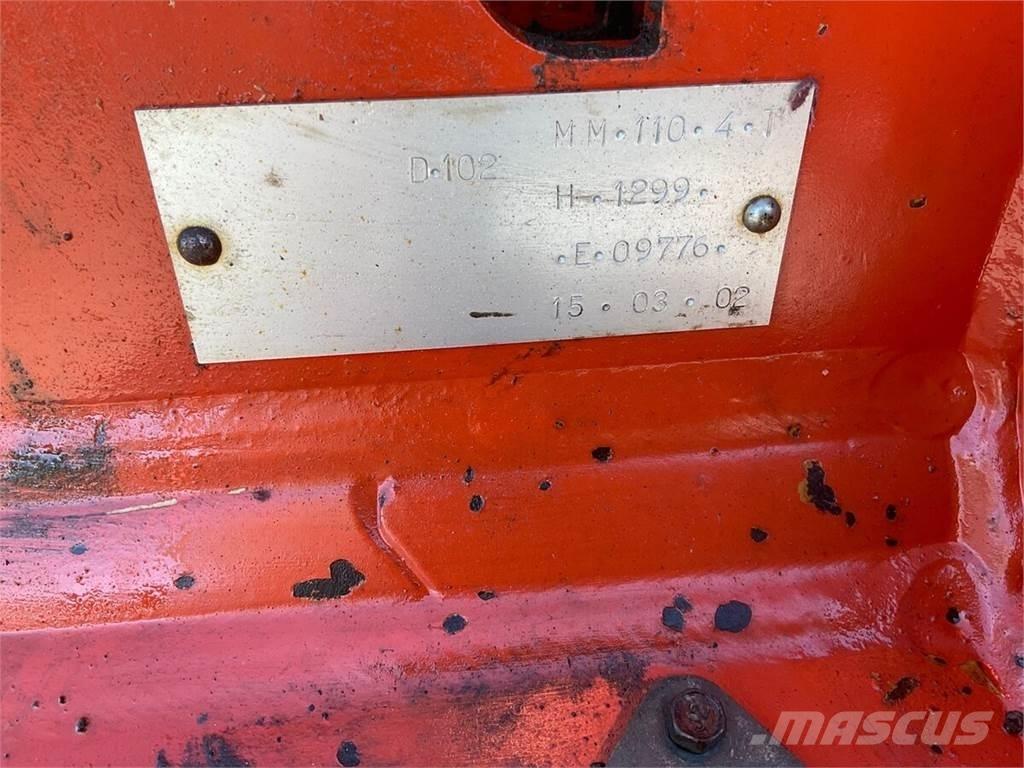 Kühne MM 110 4T Charrue non réversible
