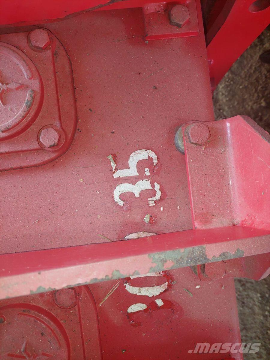 Lely TERRA 300-35 Crover crop