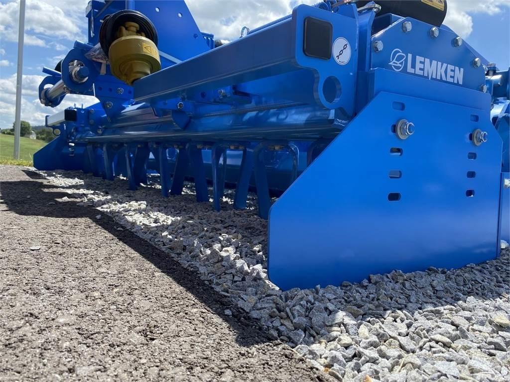 Lemken Zirkon 8/300 Crover crop