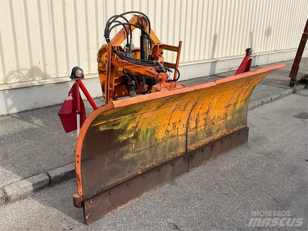  LESNIK 2500 Autres équipements pour route et neige