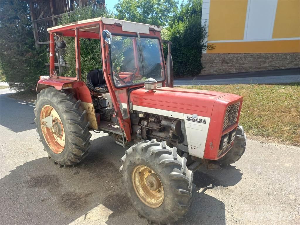 Lindner 520 SA Tracteur