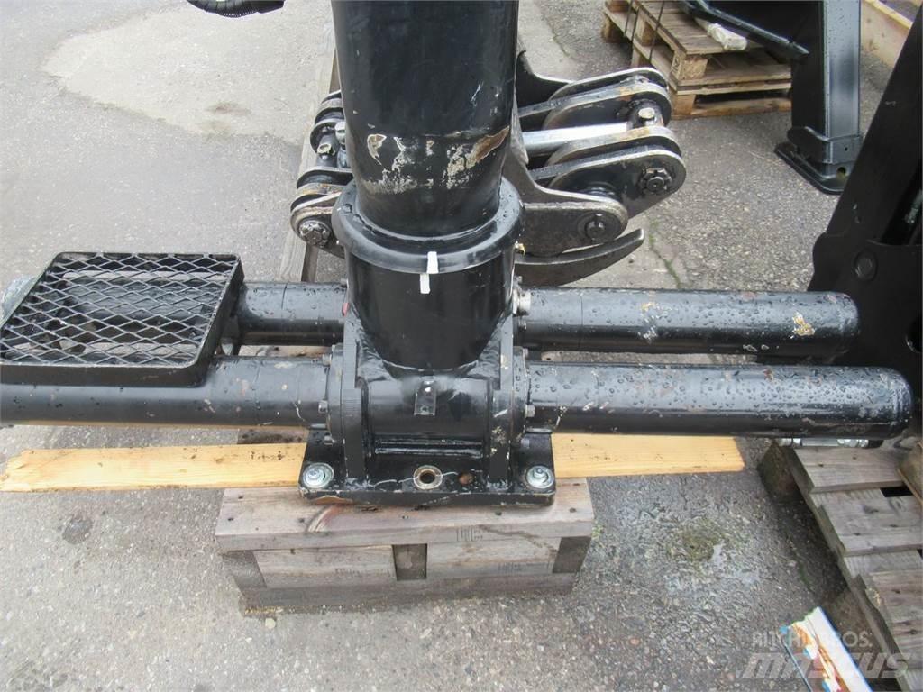  LIV L8.90 HDT Grue, Chargeur