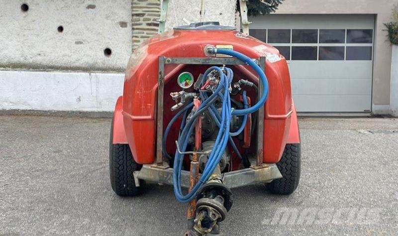 Lochmann RP 10/32 Pulvérisateurs traînés