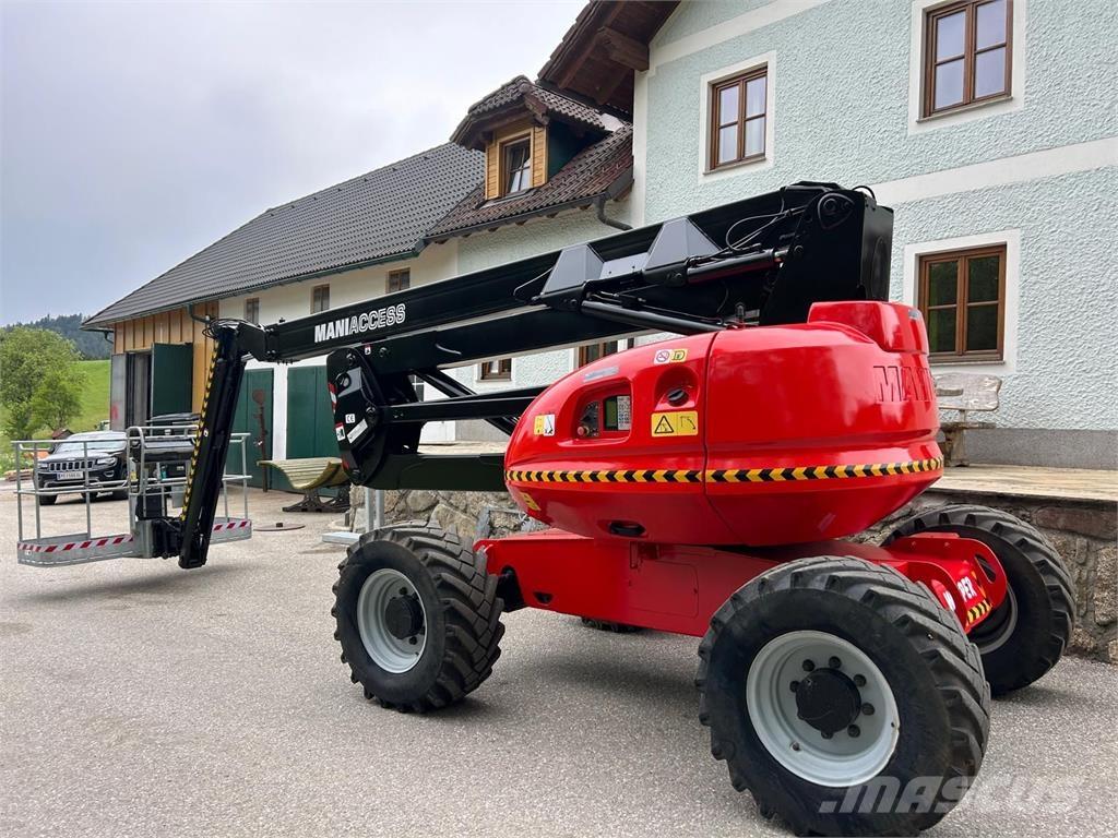 Manitou 200 ATJ Nacelles articulées