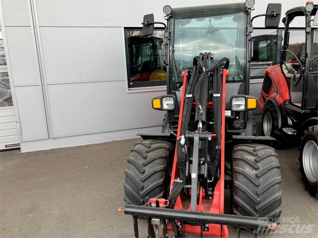Manitou MLA 4-50 Chargeur frontal, fourche