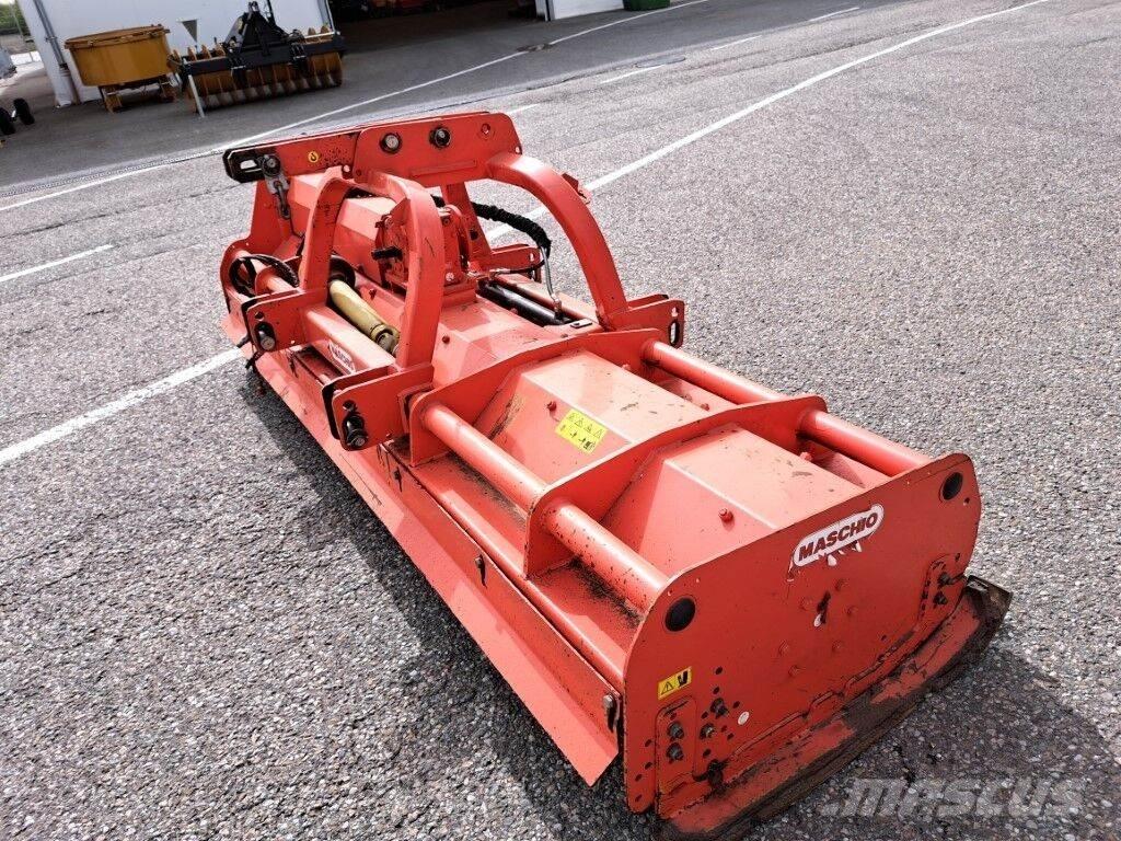 Maschio BISONTE 300 Broyeur / Gyrobroyeur / Epareuse