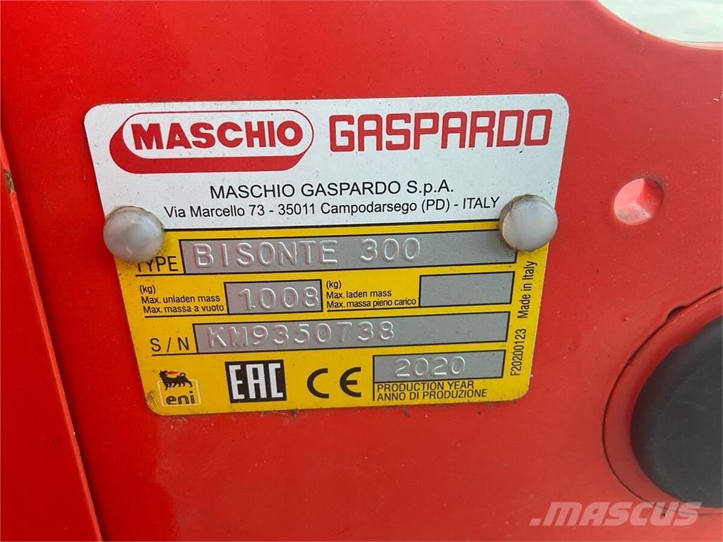 Maschio BISONTE 300 Broyeur / Gyrobroyeur / Epareuse