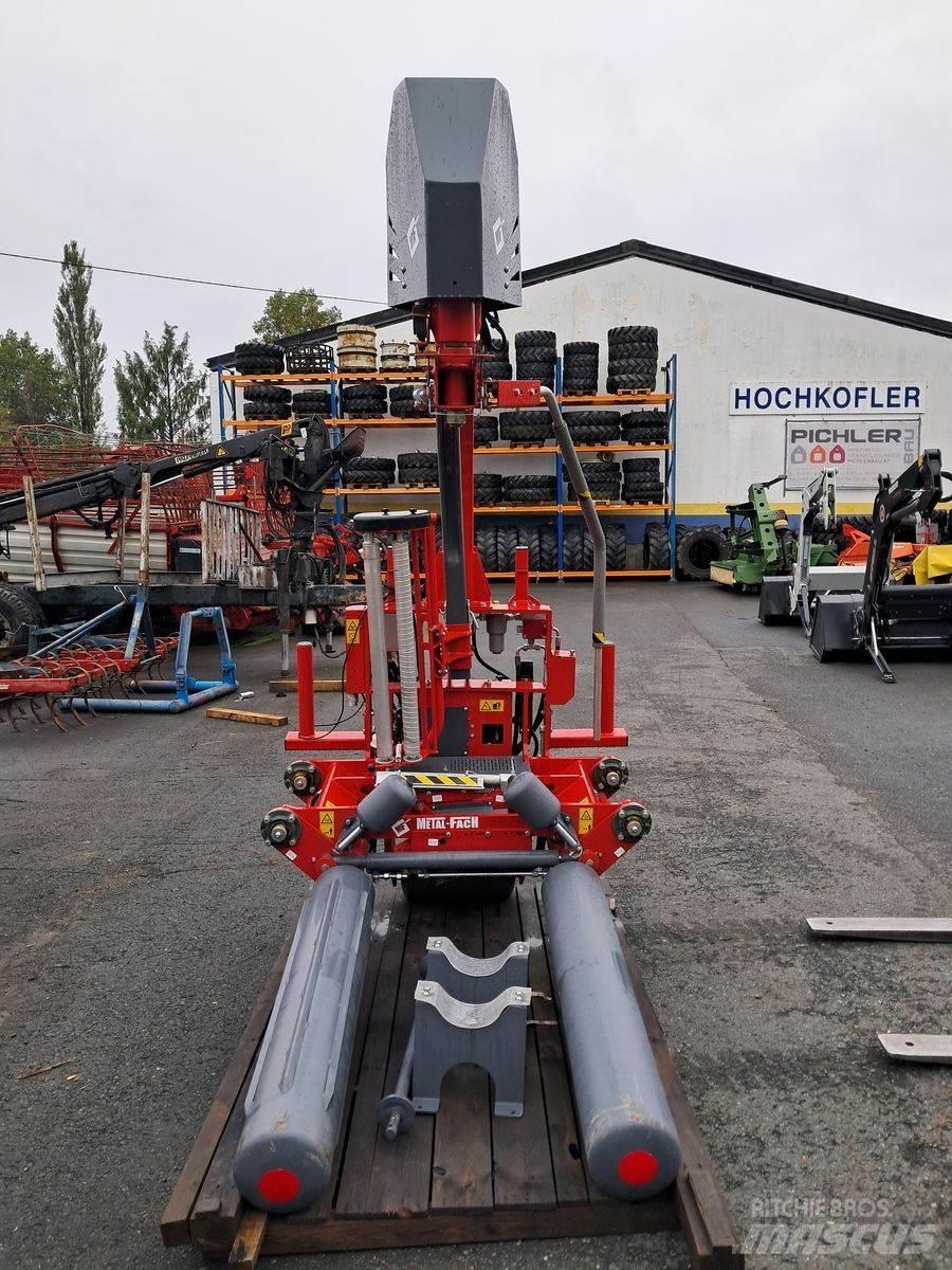 Metal-Fach Z629 Autres matériels de fenaison