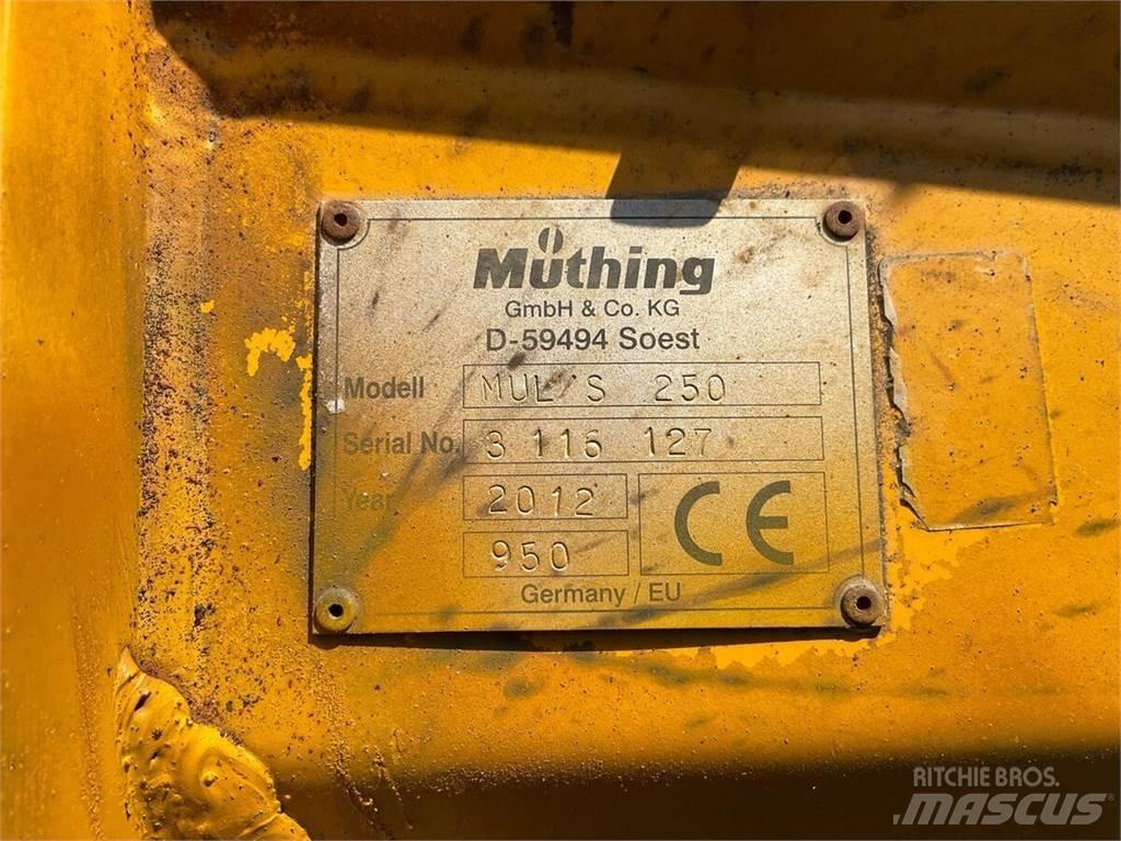 Müthing MUL/S 250 Broyeur / Gyrobroyeur / Epareuse