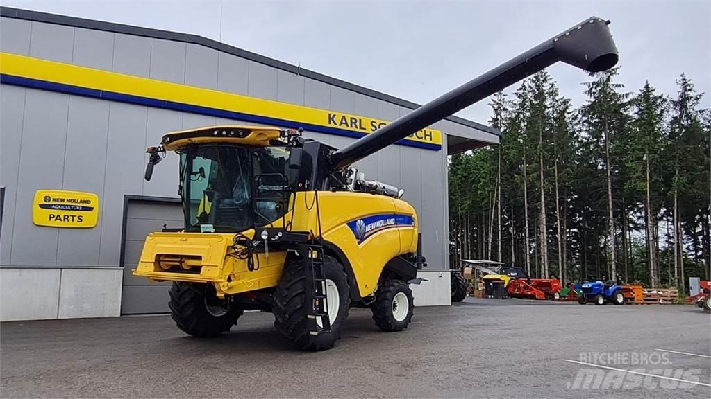 New Holland CX 5.80 Moissonneuse batteuse