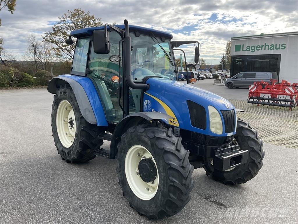 New Holland T 5030 Tracteur