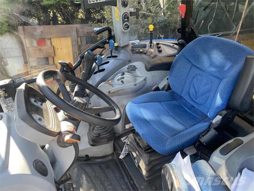 New Holland T4.85 Tracteur