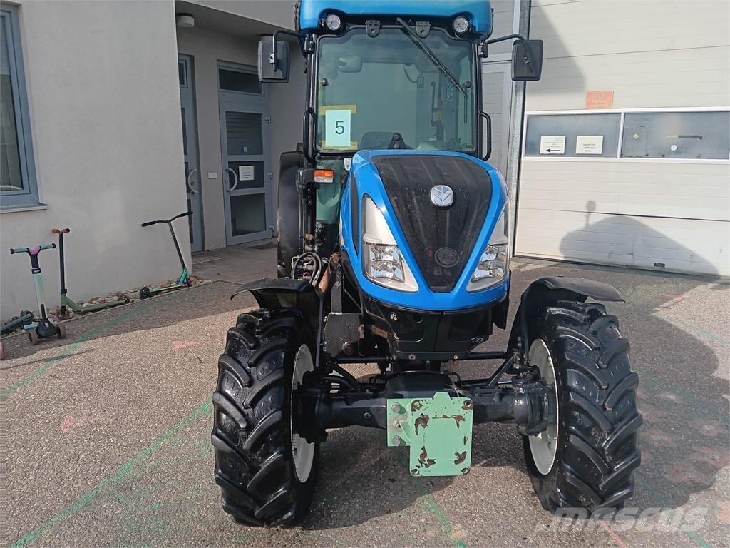 New Holland T4.90 F Tracteur