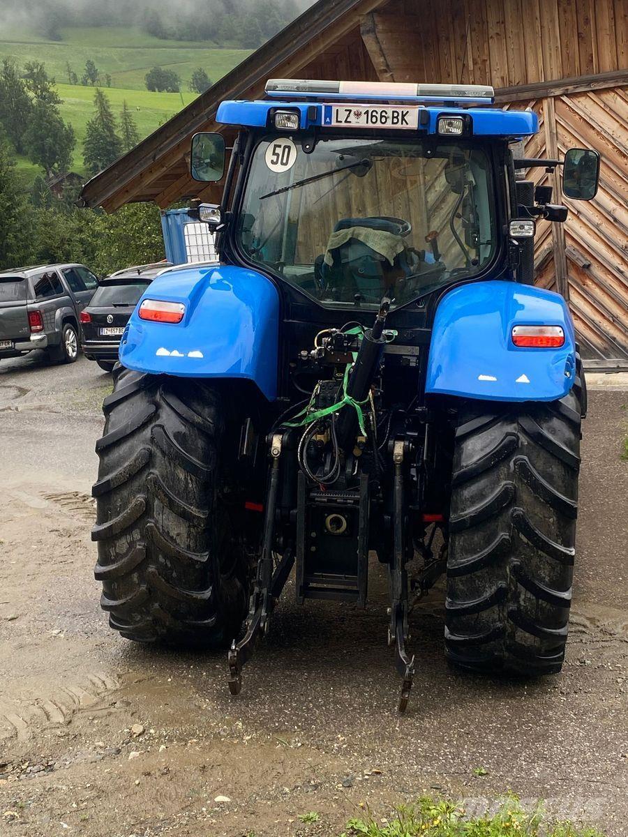 New Holland T7040 Tracteur