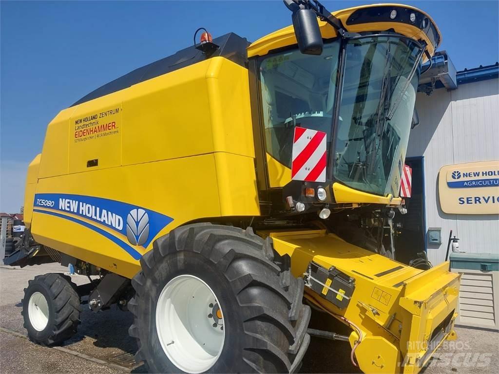 New Holland TC5070 Moissonneuse batteuse