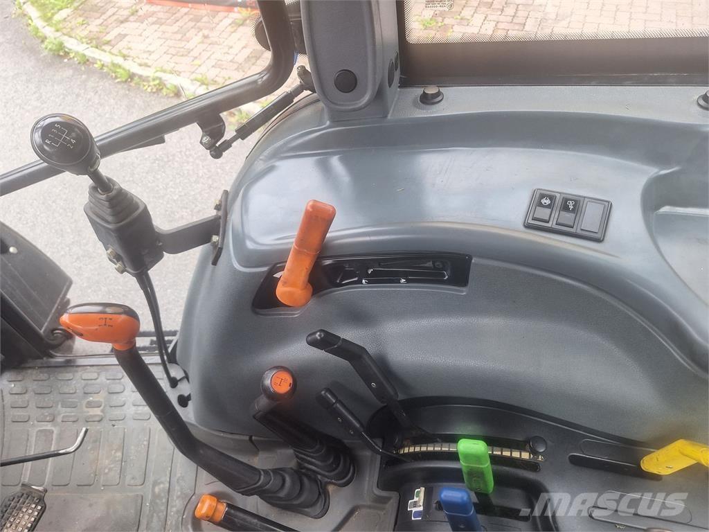 New Holland TL 70 Tracteur