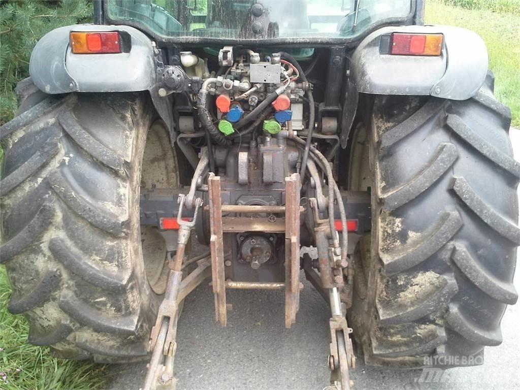 New Holland TN-F 65 Tracteur