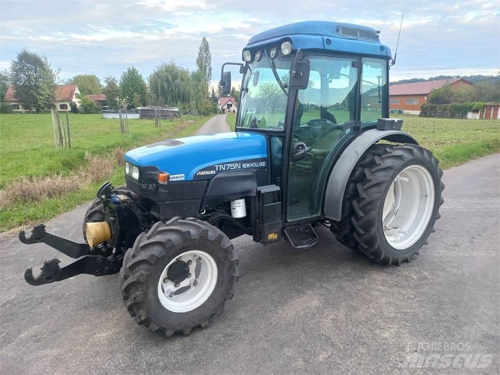 New Holland TN-N 75 Tracteur