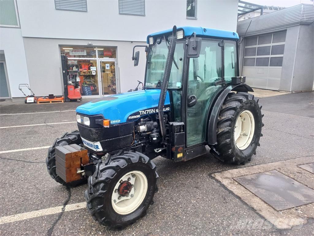 New Holland TN-N 75 Tracteur