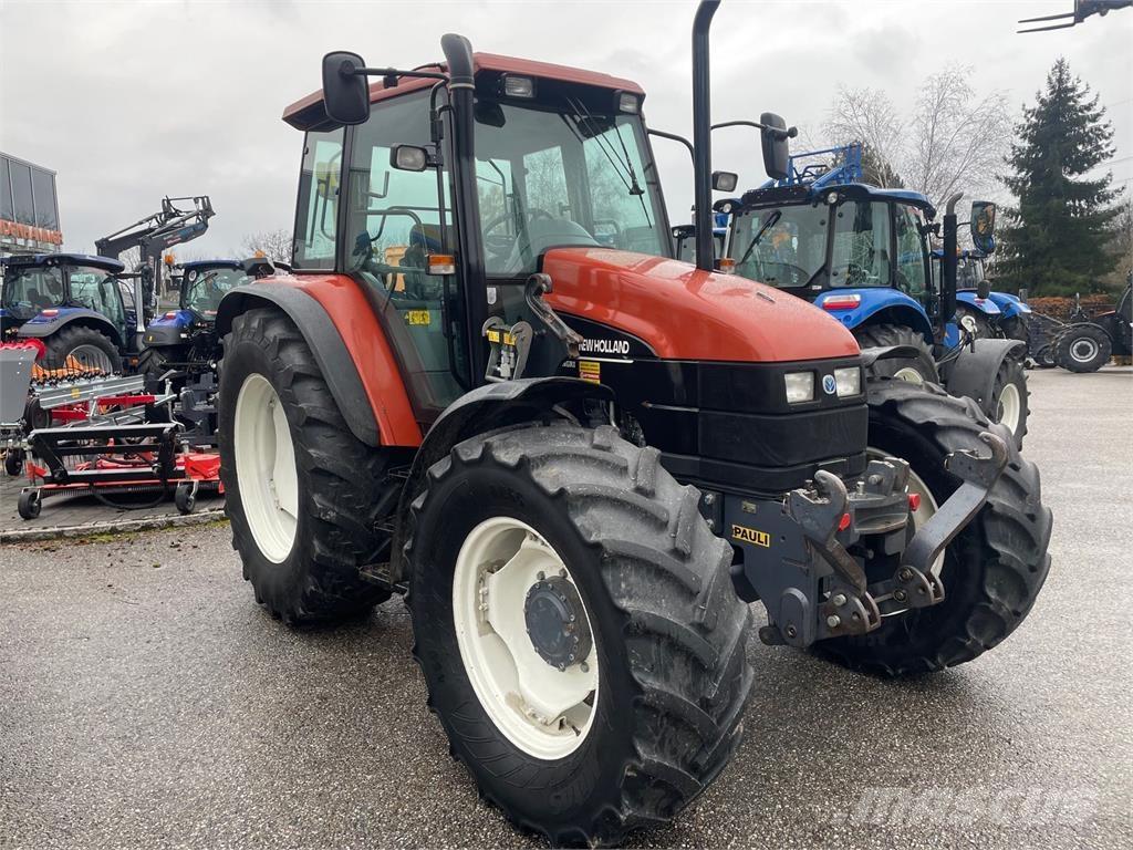 New Holland TS110 Tracteur