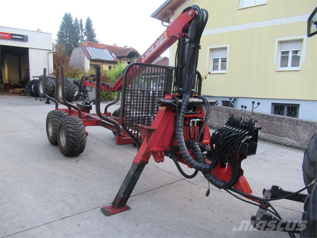 Patu 8T + 203T Remorque forestière avec grue