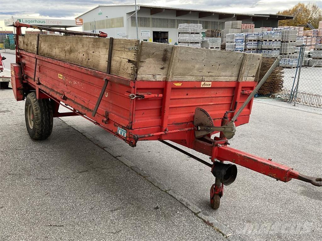 Pöttinger 4000 Epandeur de fumier