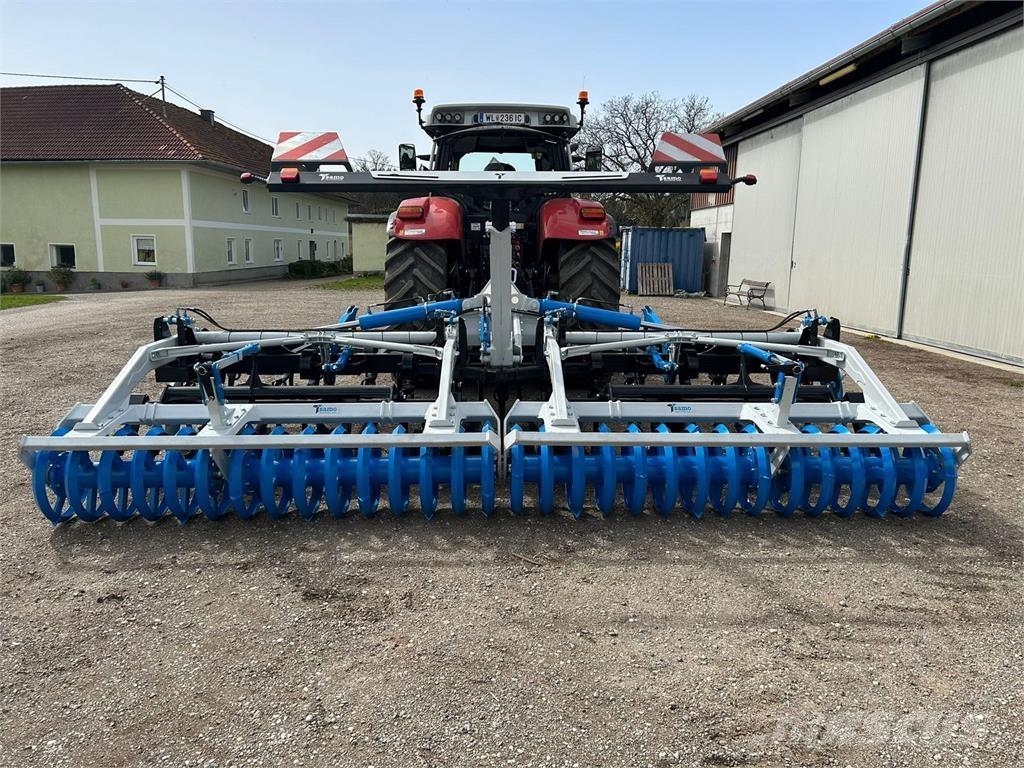 Samo THOR 4,50m Déchaumeur, cultivateur