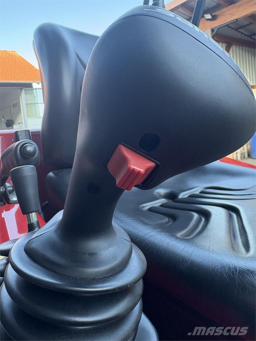 Schäffer 2630 Chargeur frontal, fourche