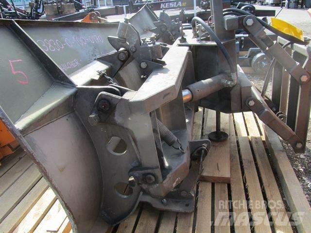  Schilcher 2704 Chasse neige