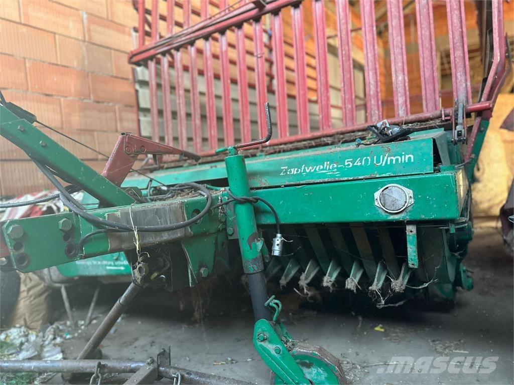 Steyr 8025 HAMSTER Remorque autochargeuse