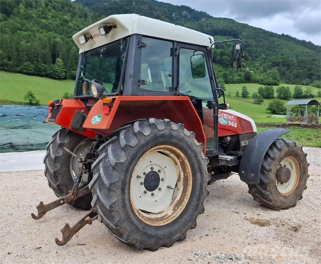 Steyr 968 M A Tracteur