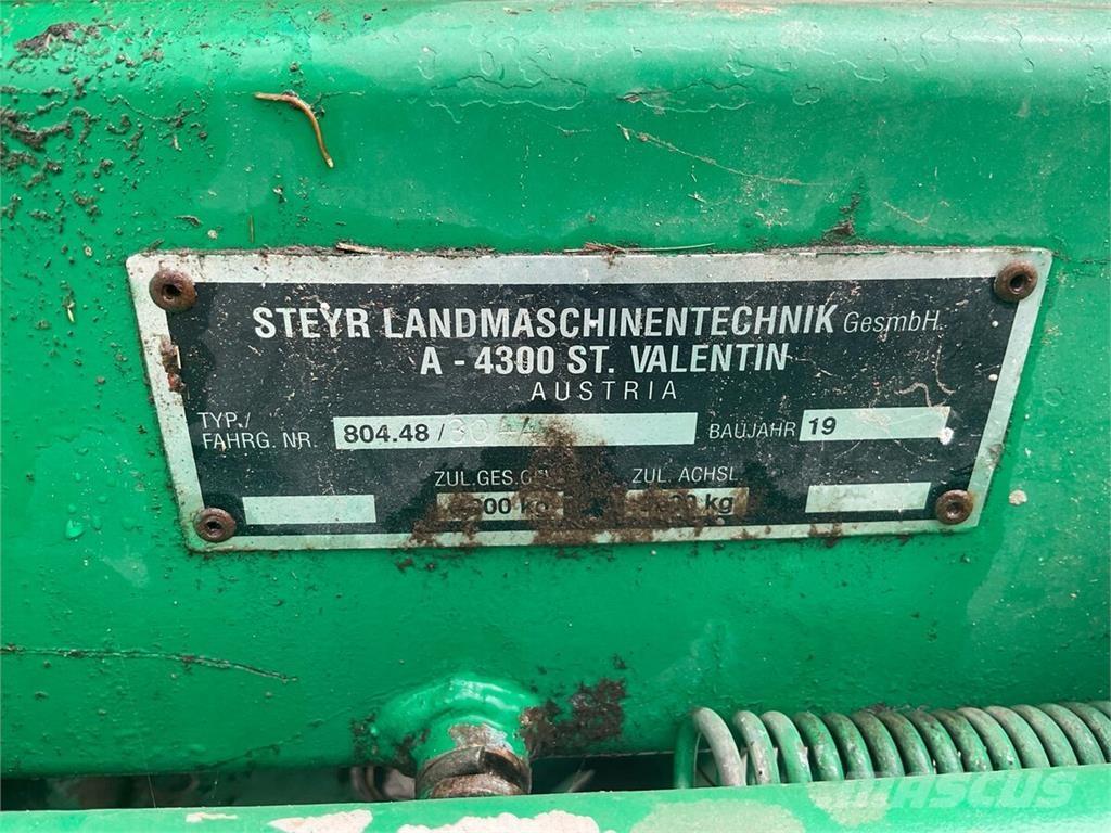 Steyr Hamster 422 Remorque autochargeuse