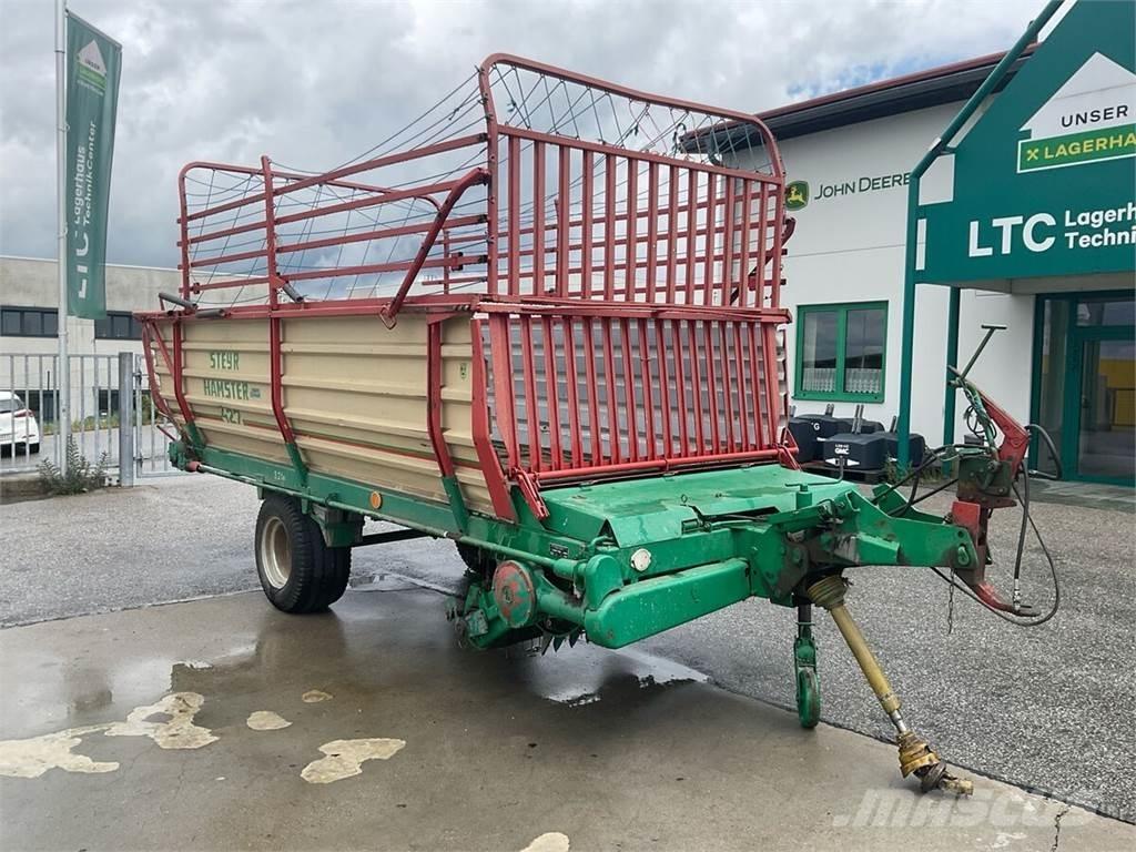 Steyr Hamster 422 Remorque autochargeuse