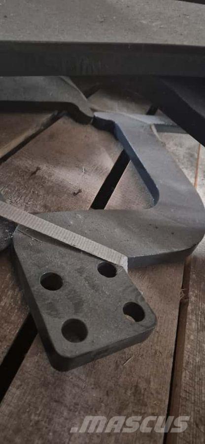 Stoll Anbaukonsole Autres équipements pour tracteur