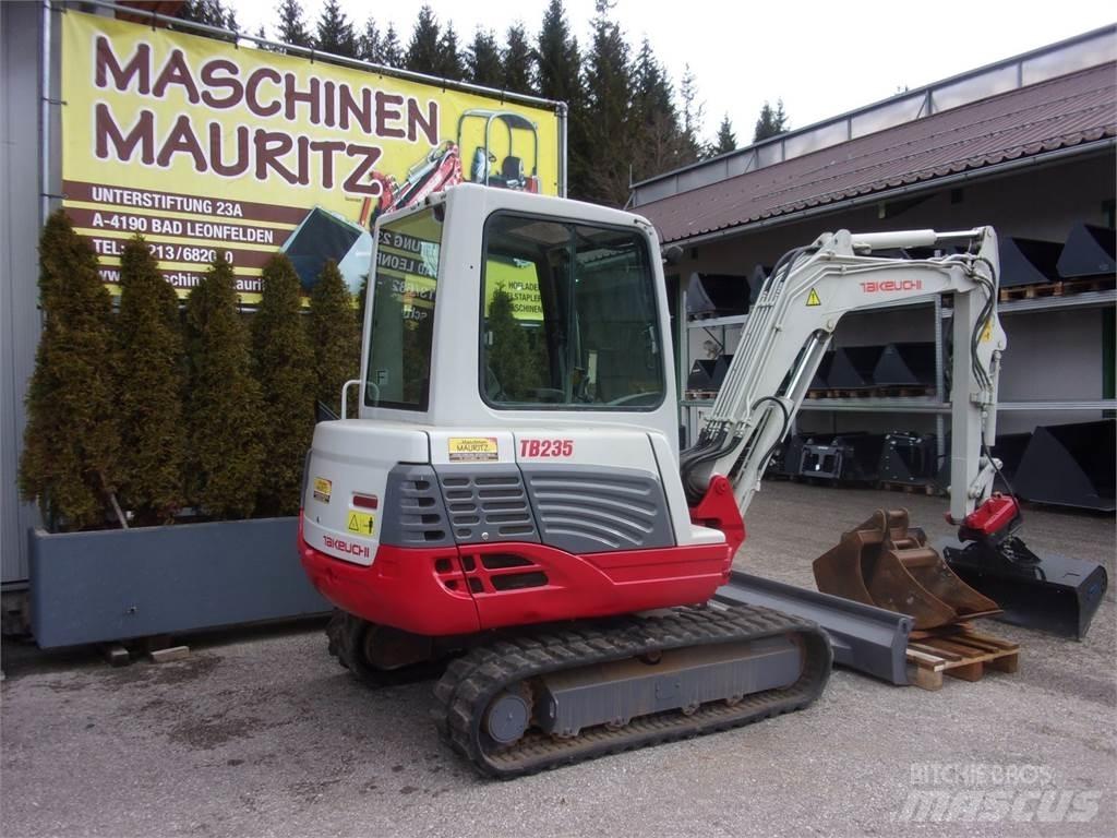 Takeuchi TB 235 Mini pelle < 7t