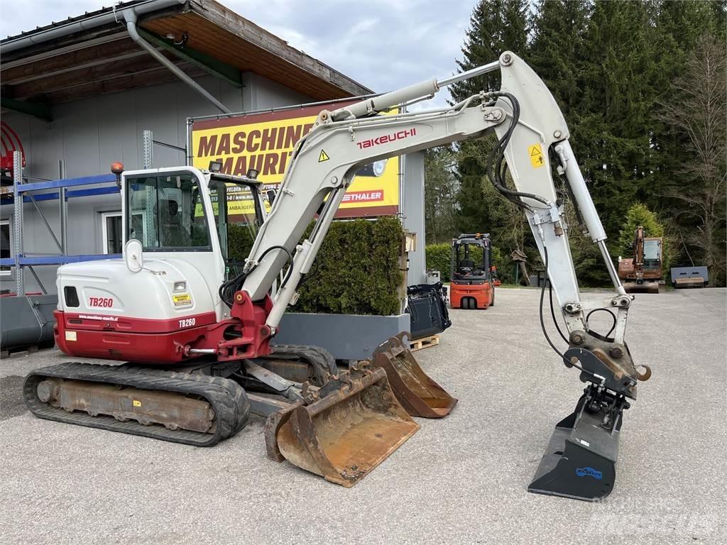 Takeuchi TB 260 Mini pelle < 7t