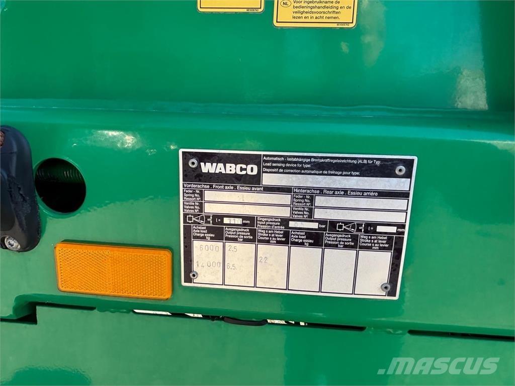 Tebbe DS 140 Epandeur de fumier