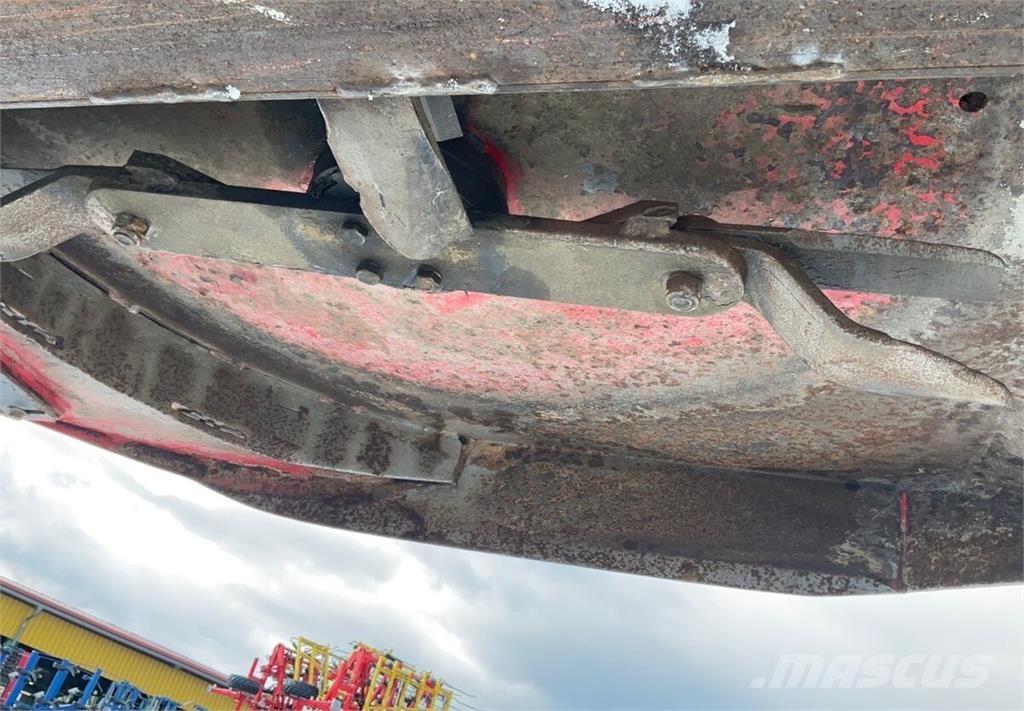 Tehnos MTV3 Broyeur / Gyrobroyeur / Epareuse