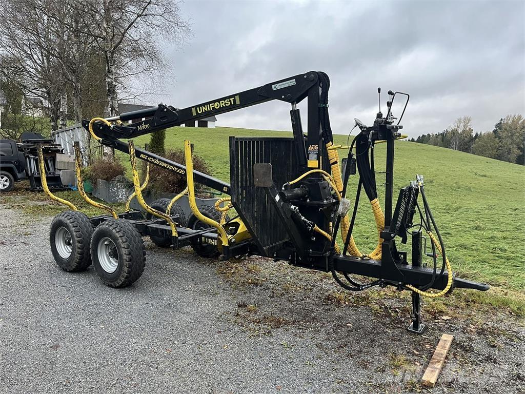  Uniforst Micro 52 Remorque forestière avec grue