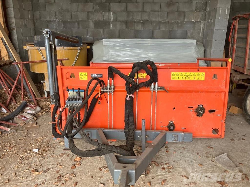  V Autres matériels de fenaison