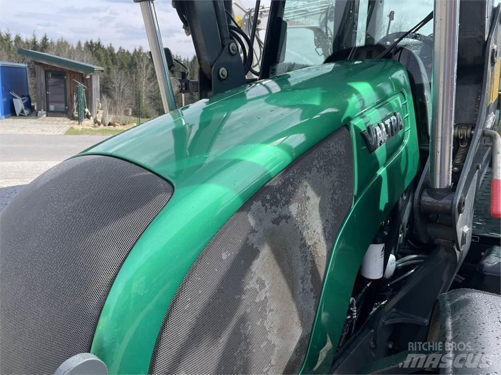 Valtra N 82 Hi-Tech Tracteur