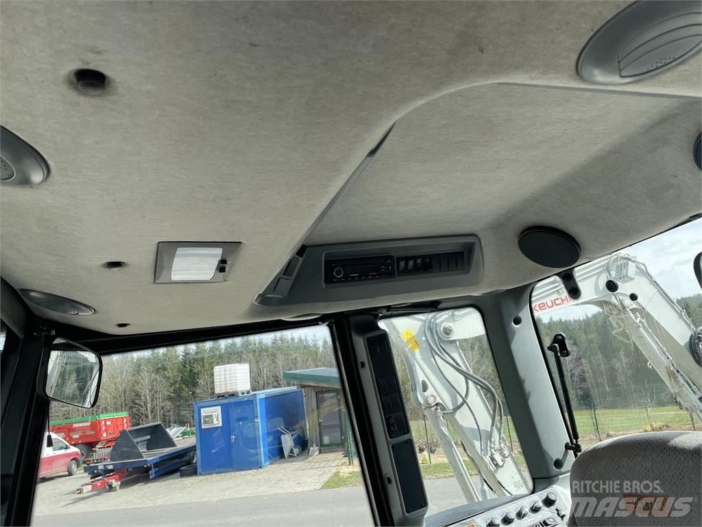 Valtra N 82 Hi-Tech Tracteur