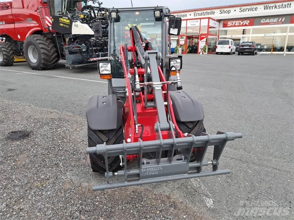Weidemann 1260 LP Chargeur frontal, fourche