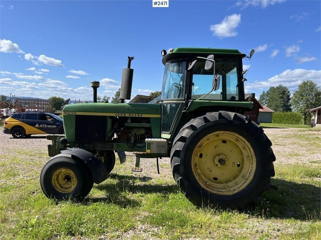 John Deere 4230 Tracteur