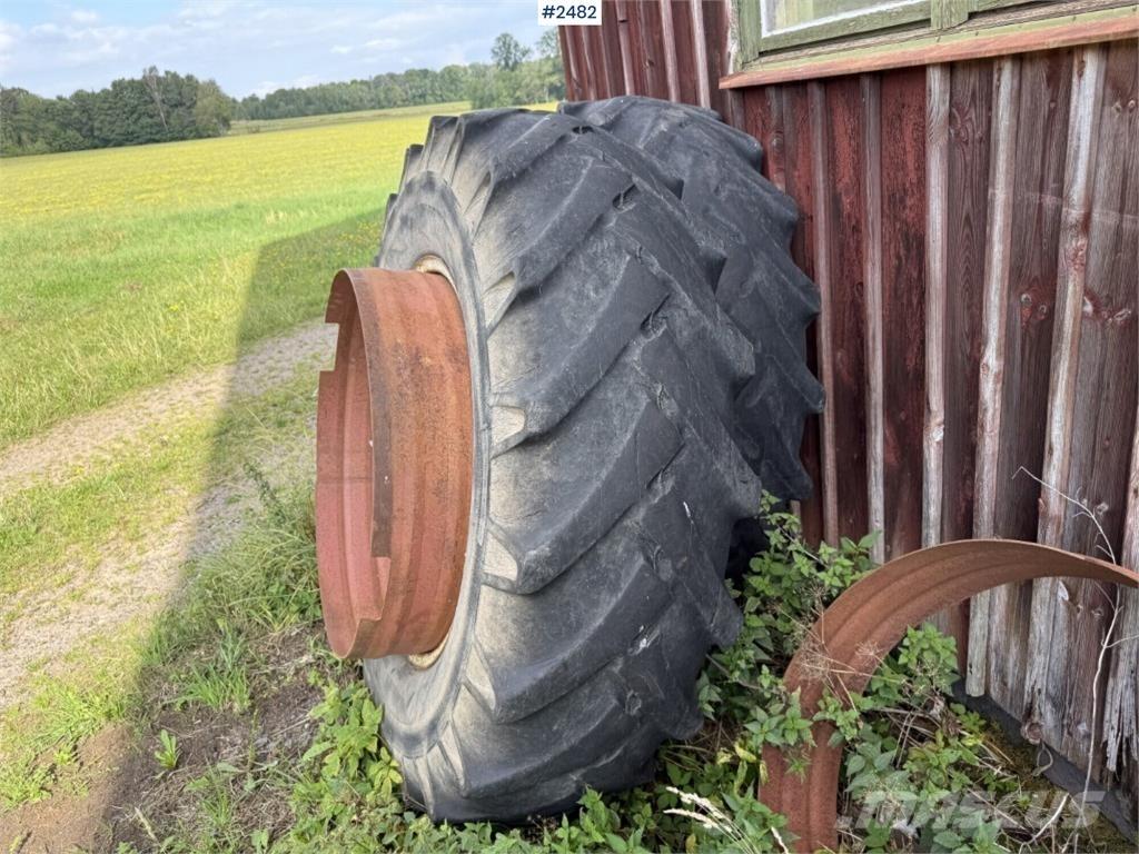  Traktordäck okänt Accessoires pour quad et motoneige